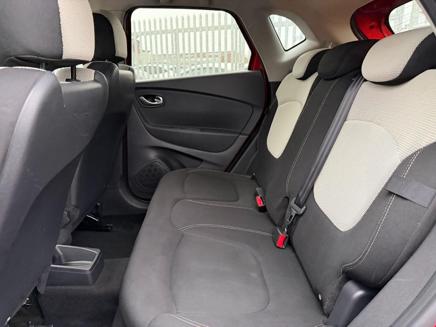 Used Renault Captur 2018 for sale - 77783358: Photo 15