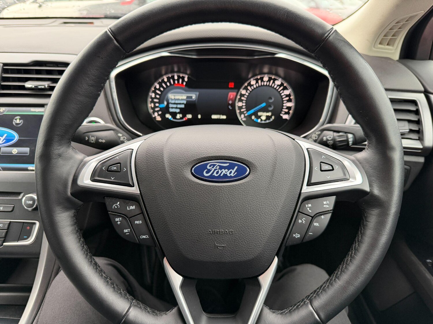 Used Ford Mondeo 2015 for sale - 77524480: Photo 13