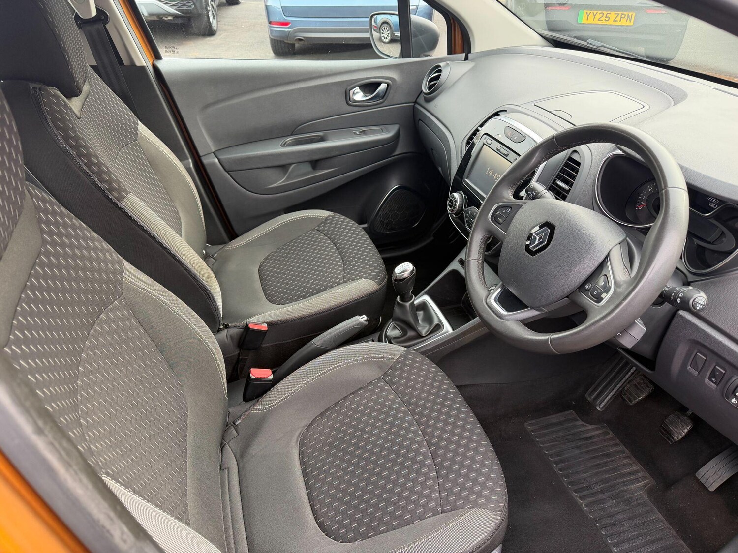 Used Renault Captur for sale - 77625792: Photo 10