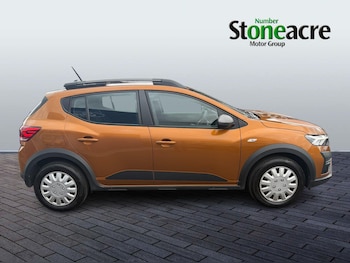 Used Dacia Sandero Stepway 2023 for sale - 78184589: Photo