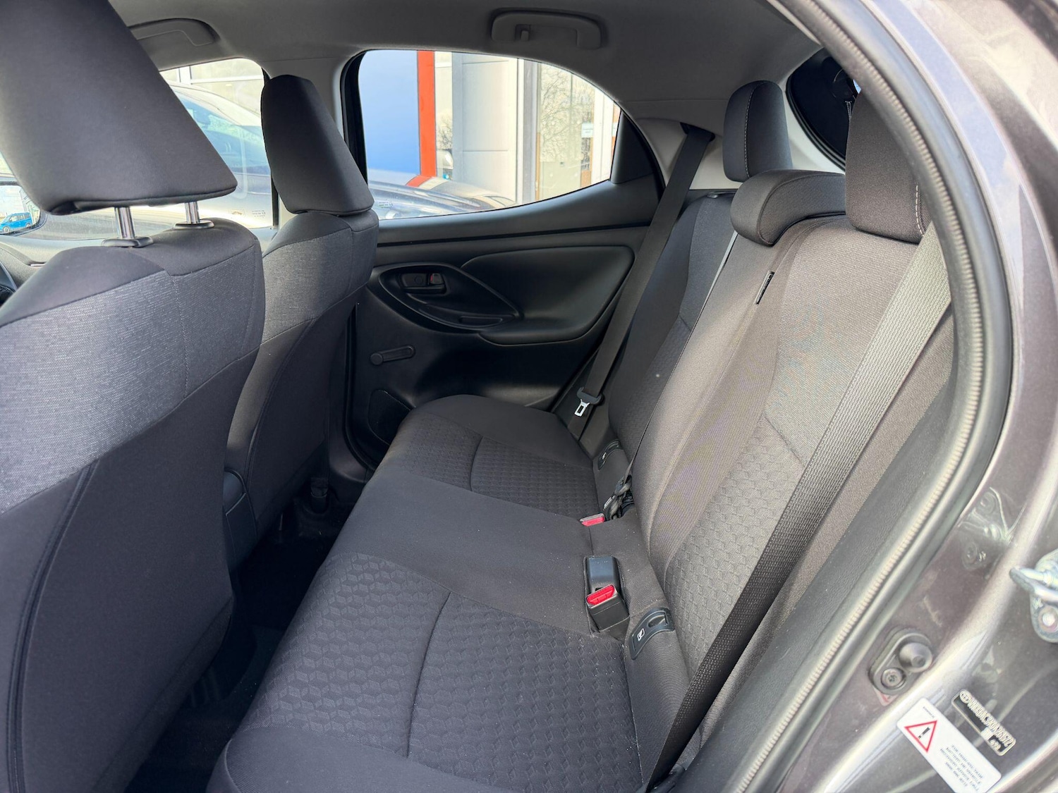 Used Toyota Yaris 2022 for sale - 77671266: Photo 19