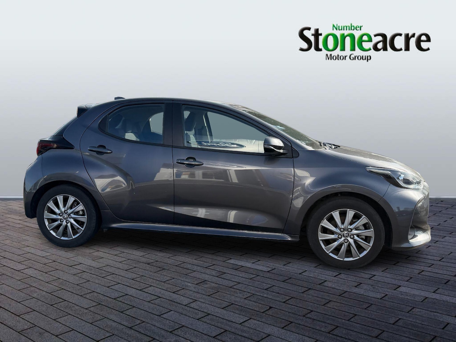 Used Toyota Yaris 2022 for sale - 77671266: Photo 2