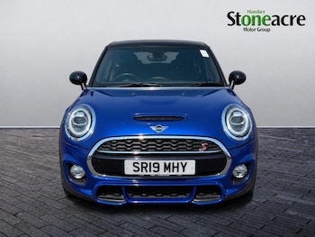 Used MINI Hatch 2019 for sale - 79236012: Photo