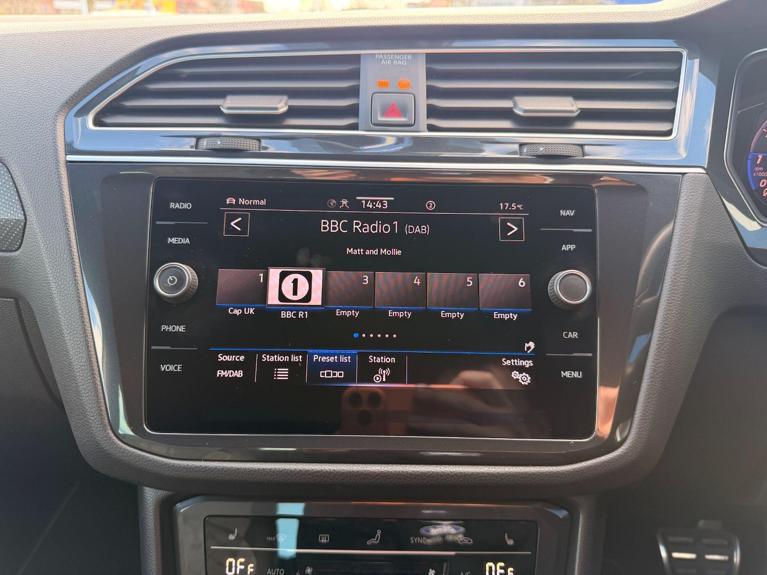 Used Volkswagen Tiguan for sale - 78157162: Photo 16