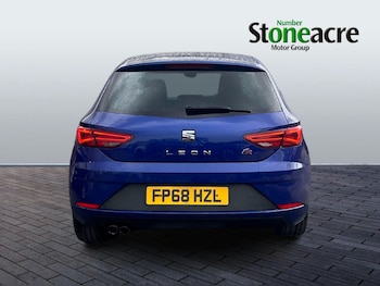 Used SEAT Leon 2018 for sale - 75747124: Photo