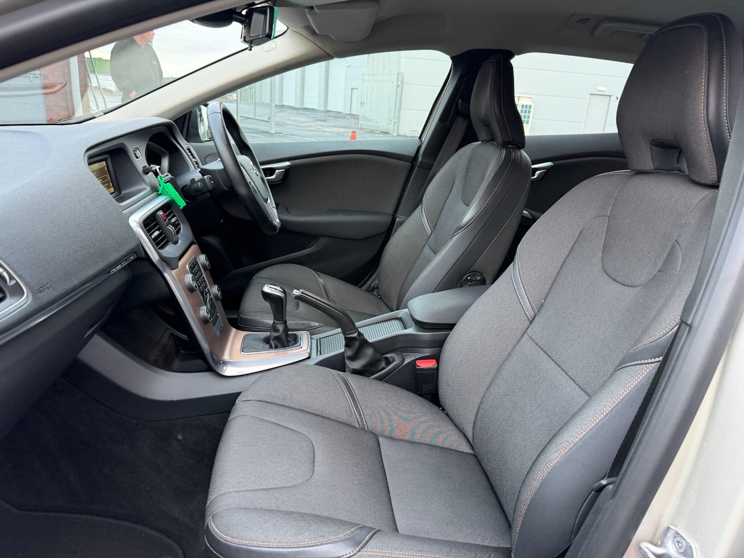 Used Volvo V40 Cross Country 2016 for sale - 76976497: Photo 20