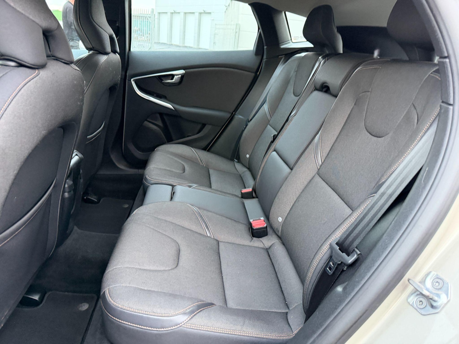 Used Volvo V40 Cross Country 2016 for sale - 76976497: Photo 22