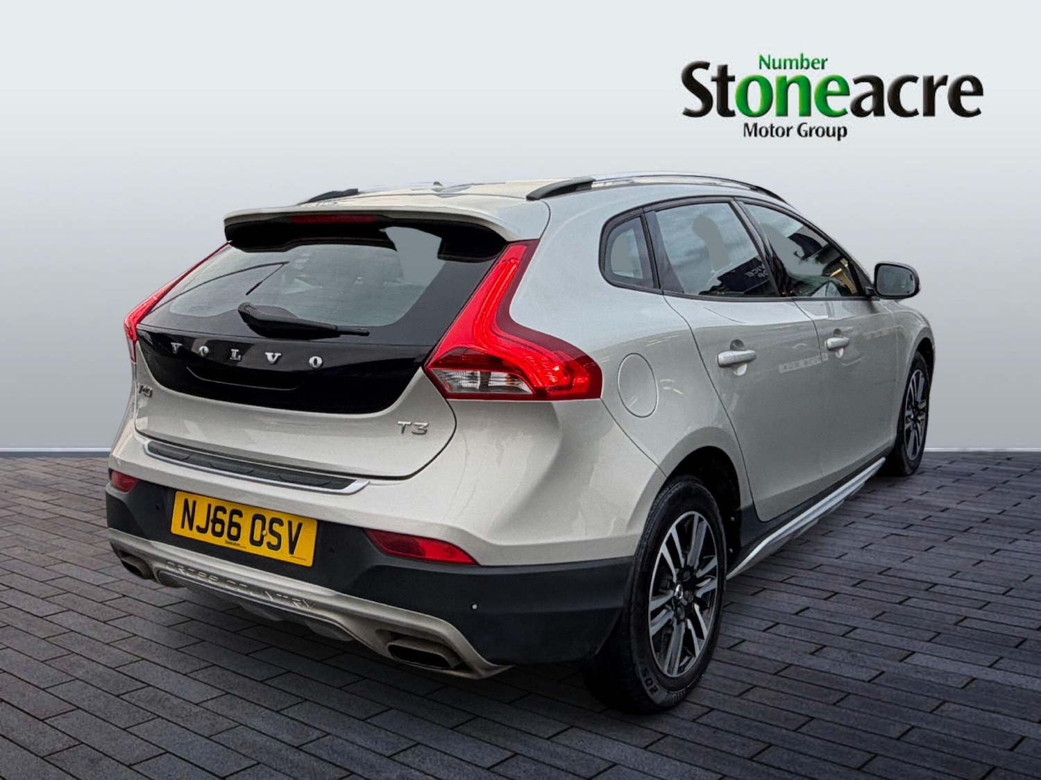 Used Volvo V40 Cross Country 2016 for sale - 76976497: Photo 3