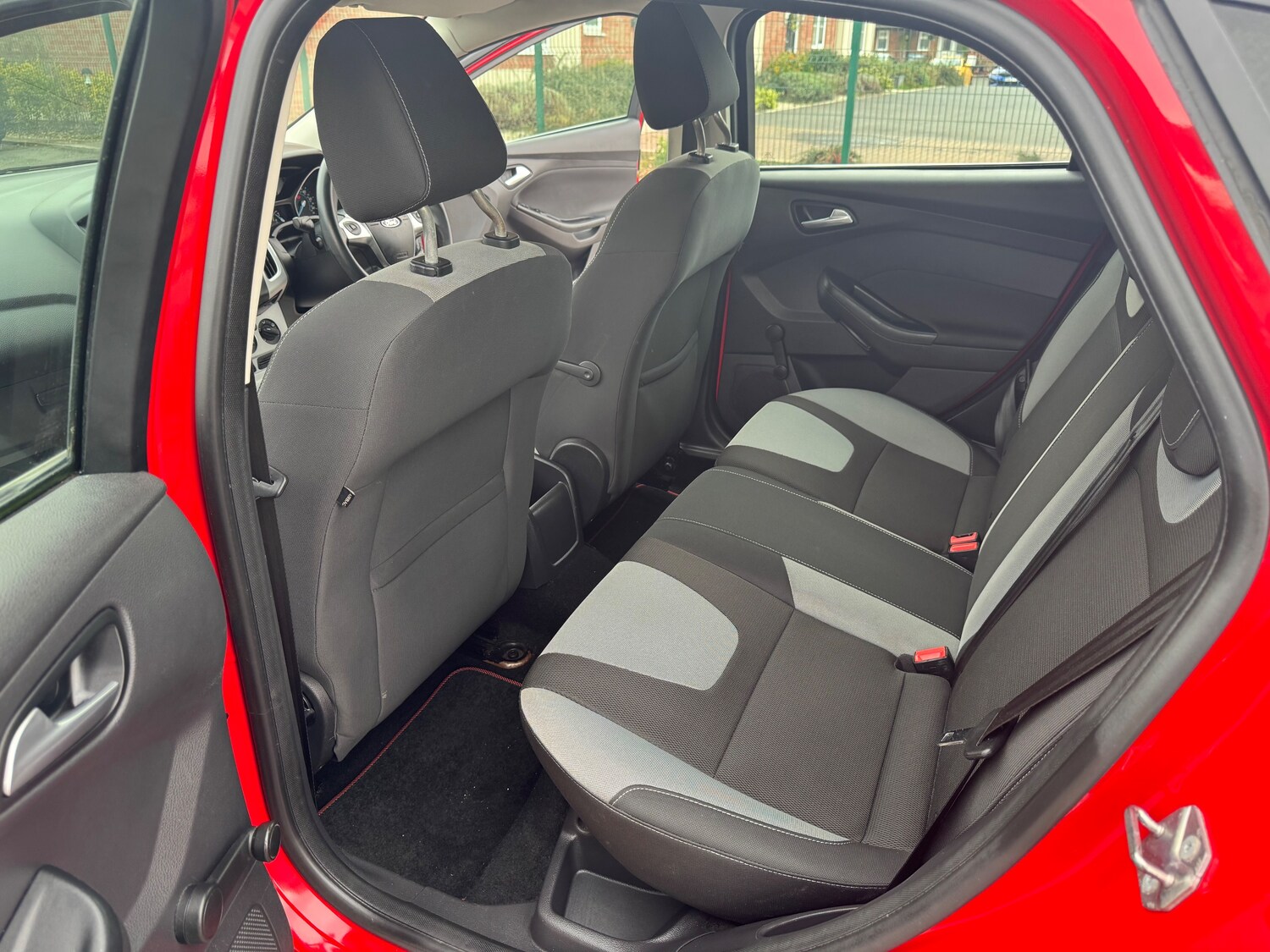 Used Ford Focus 2012 for sale - 76416535: Photo 17