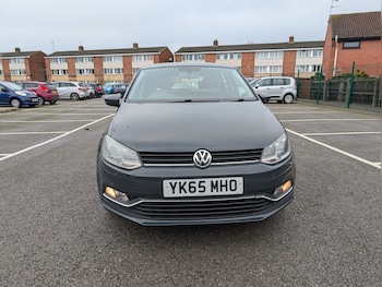 Used Volkswagen Polo 2015 for sale - 77152727: Photo