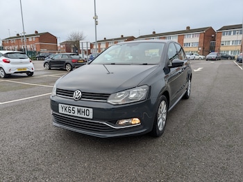 Used Volkswagen Polo 2015 for sale - 77152727: Photo