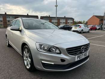 Used Volvo V60 2017 for sale - 74796647: Photo