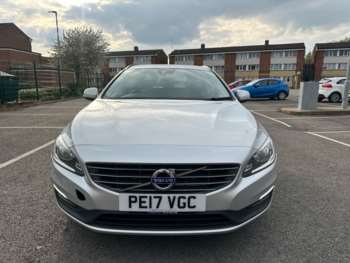 Used Volvo V60 2017 for sale - 74796647: Photo