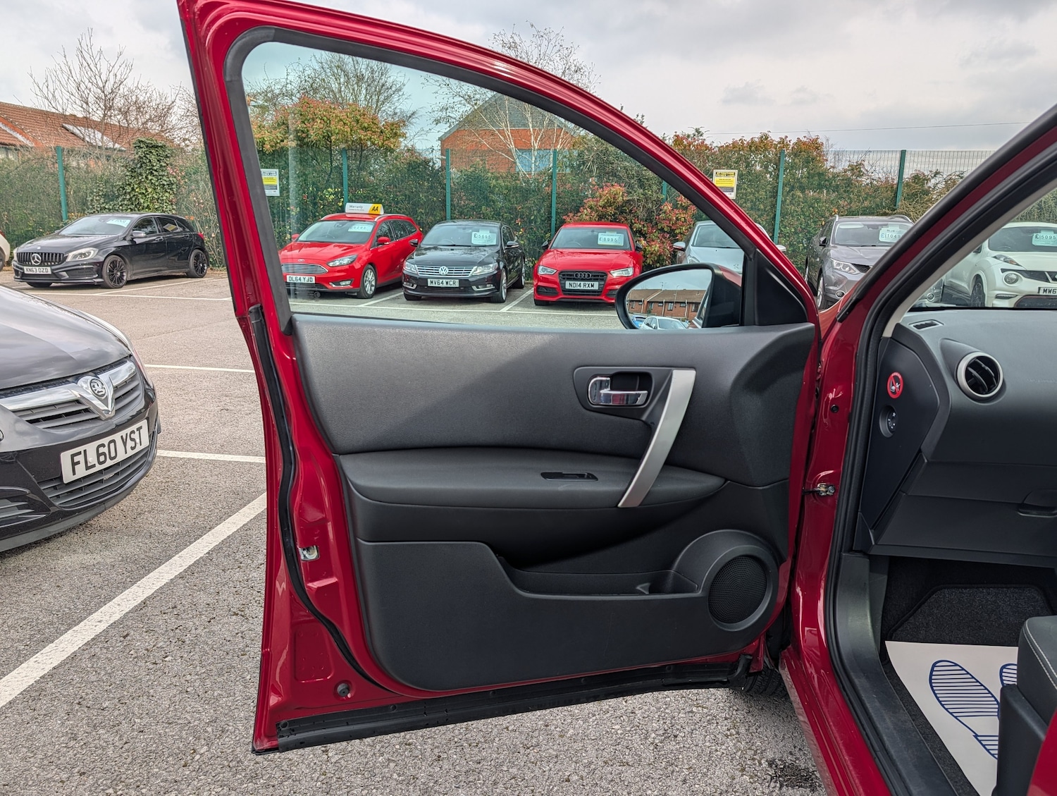 Used Nissan Qashqai 2011 for sale - 78003550: Photo 17