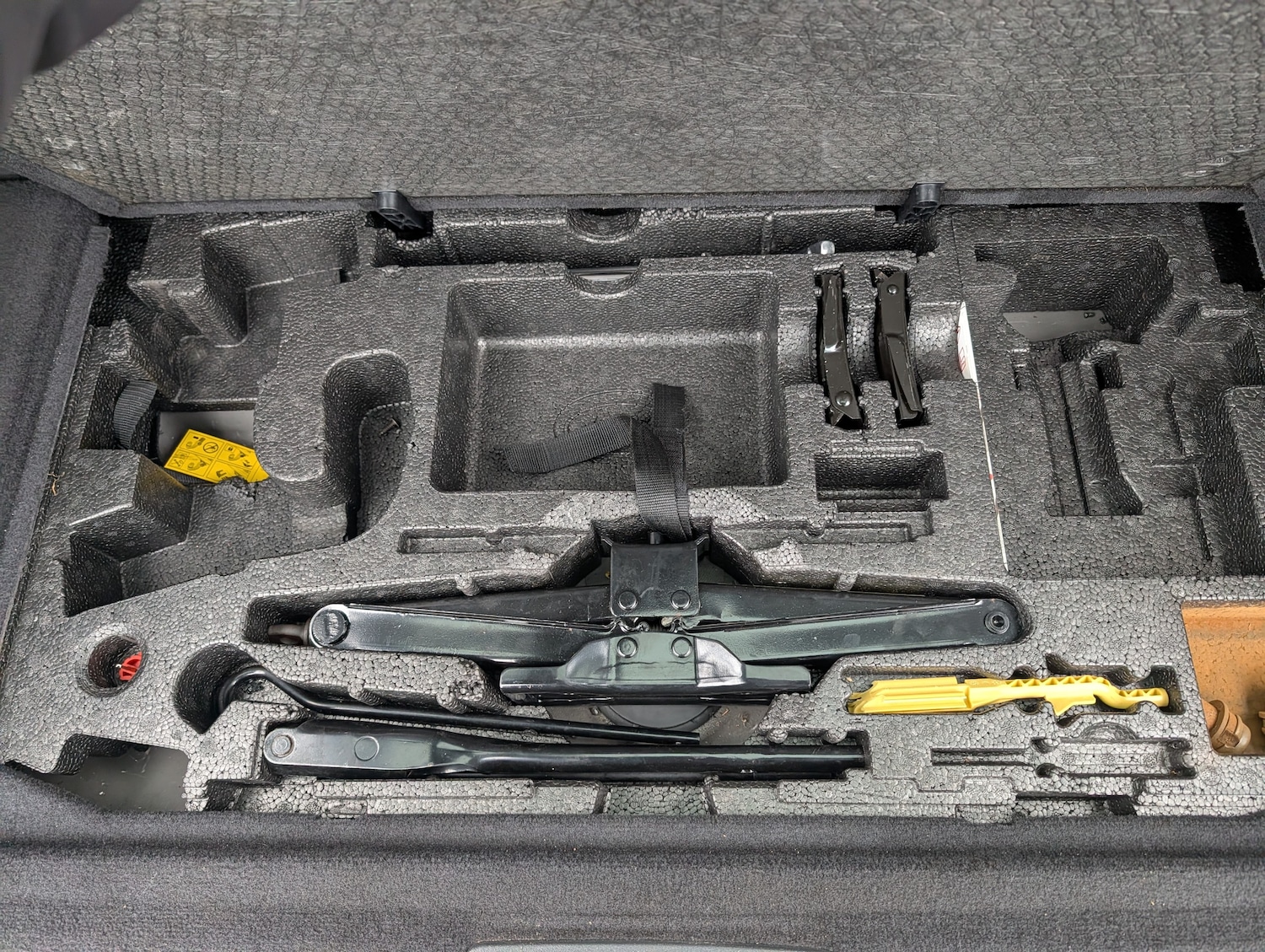 Used Land Rover Range Rover Sport 2012 for sale - 77128710: Photo 11