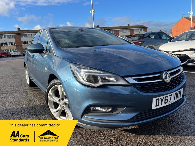 Used Vauxhall Astra 2017 for sale - 76416559: Photo 1