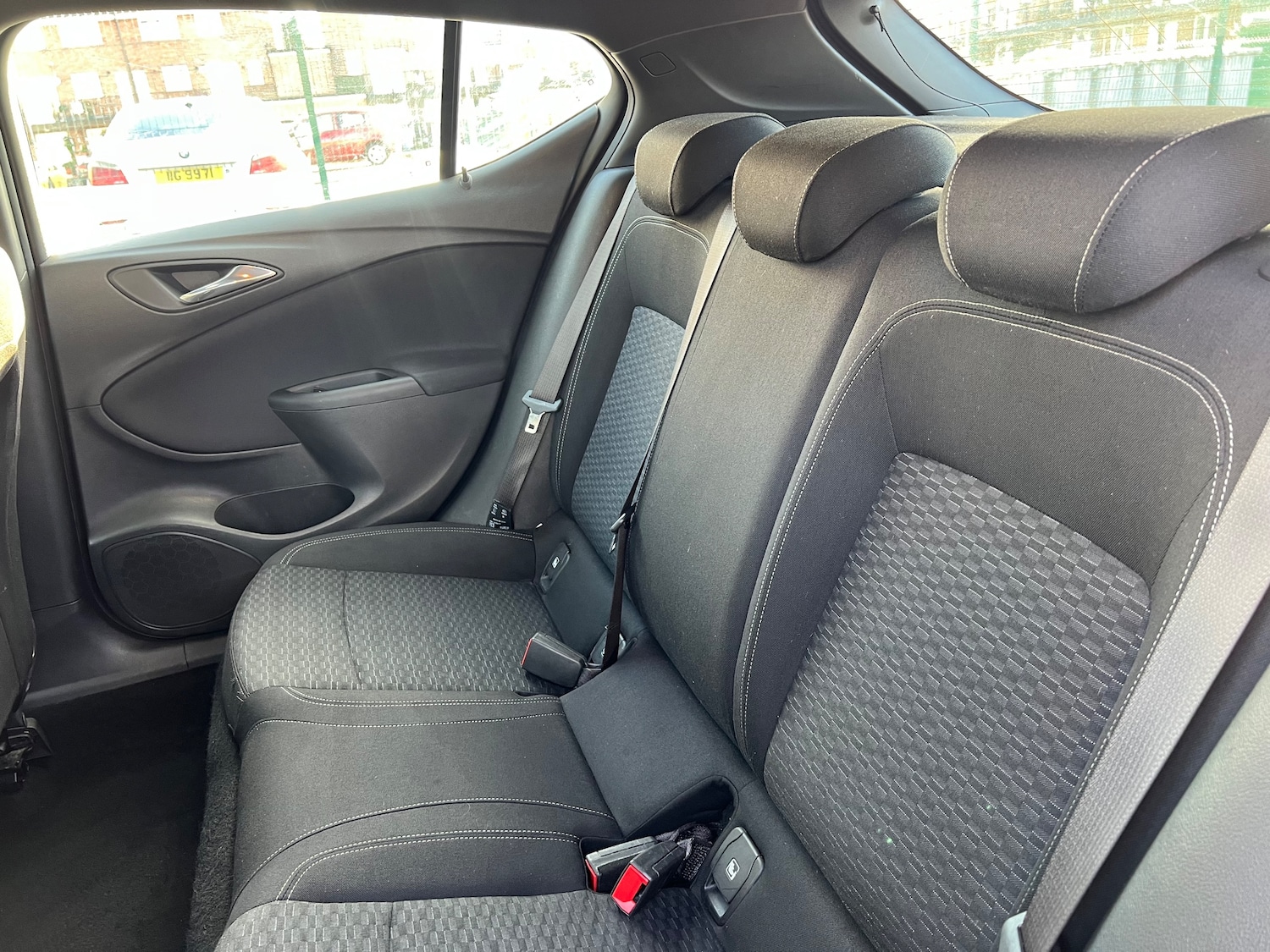 Used Vauxhall Astra 2017 for sale - 76416559: Photo 21