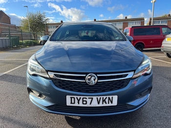 Used Vauxhall Astra 2017 for sale - 76416559: Photo