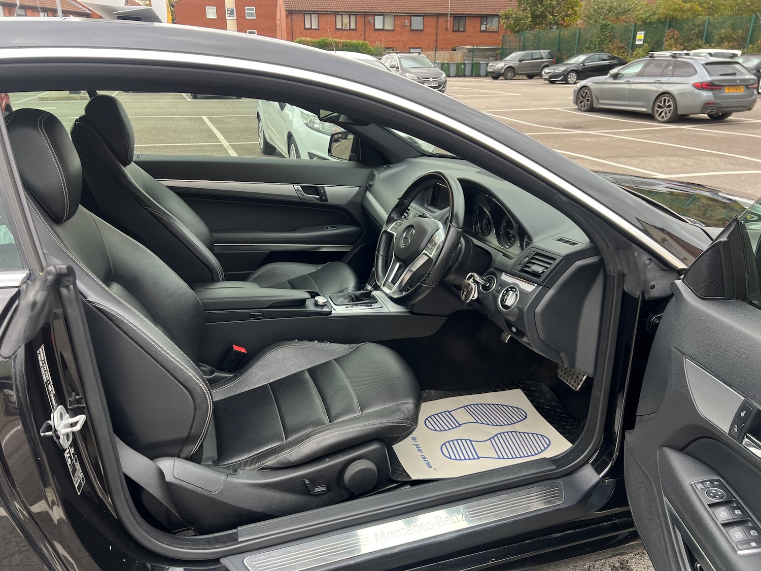 Used Mercedes-Benz E Class 2013 for sale - 76416536: Photo 12