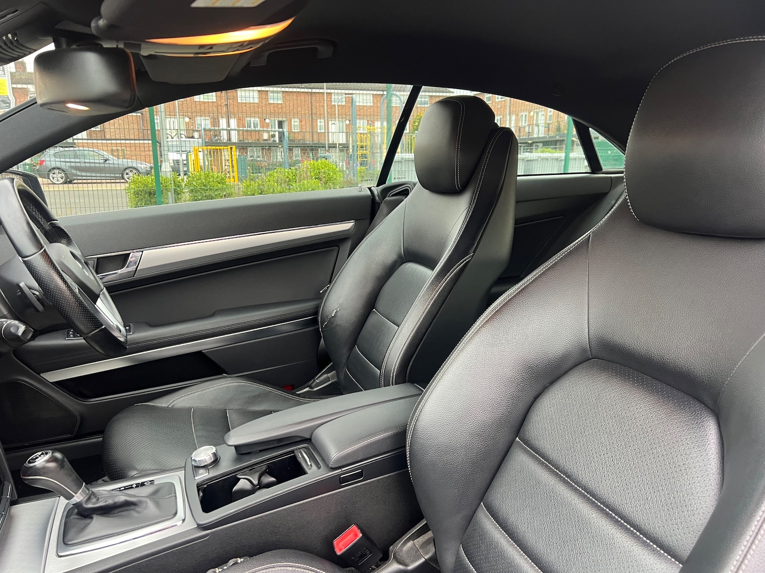 Used Mercedes-Benz E Class 2013 for sale - 76416536: Photo 17