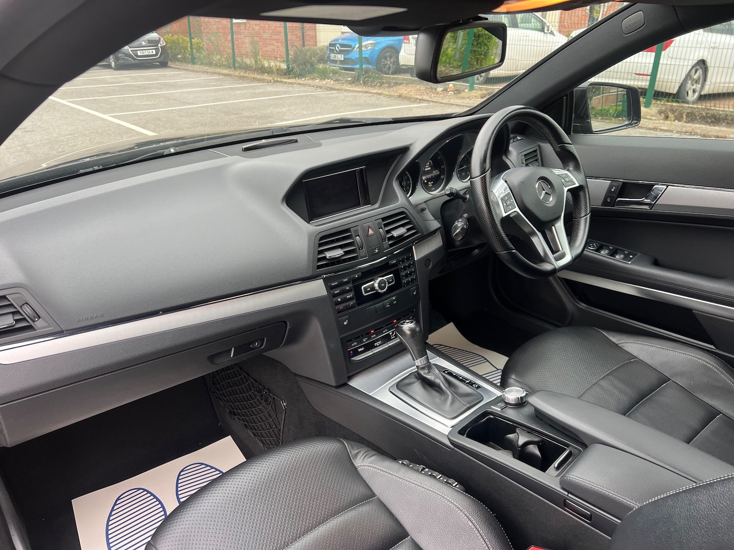 Used Mercedes-Benz E Class 2013 for sale - 76416536: Photo 18