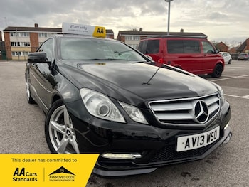 Used Mercedes-Benz E Class 2013 for sale - 76416536: Photo