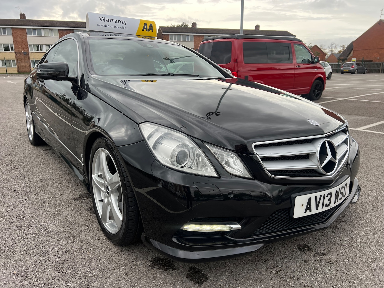 Used Mercedes-Benz E Class 2013 for sale - 76416536: Photo 2