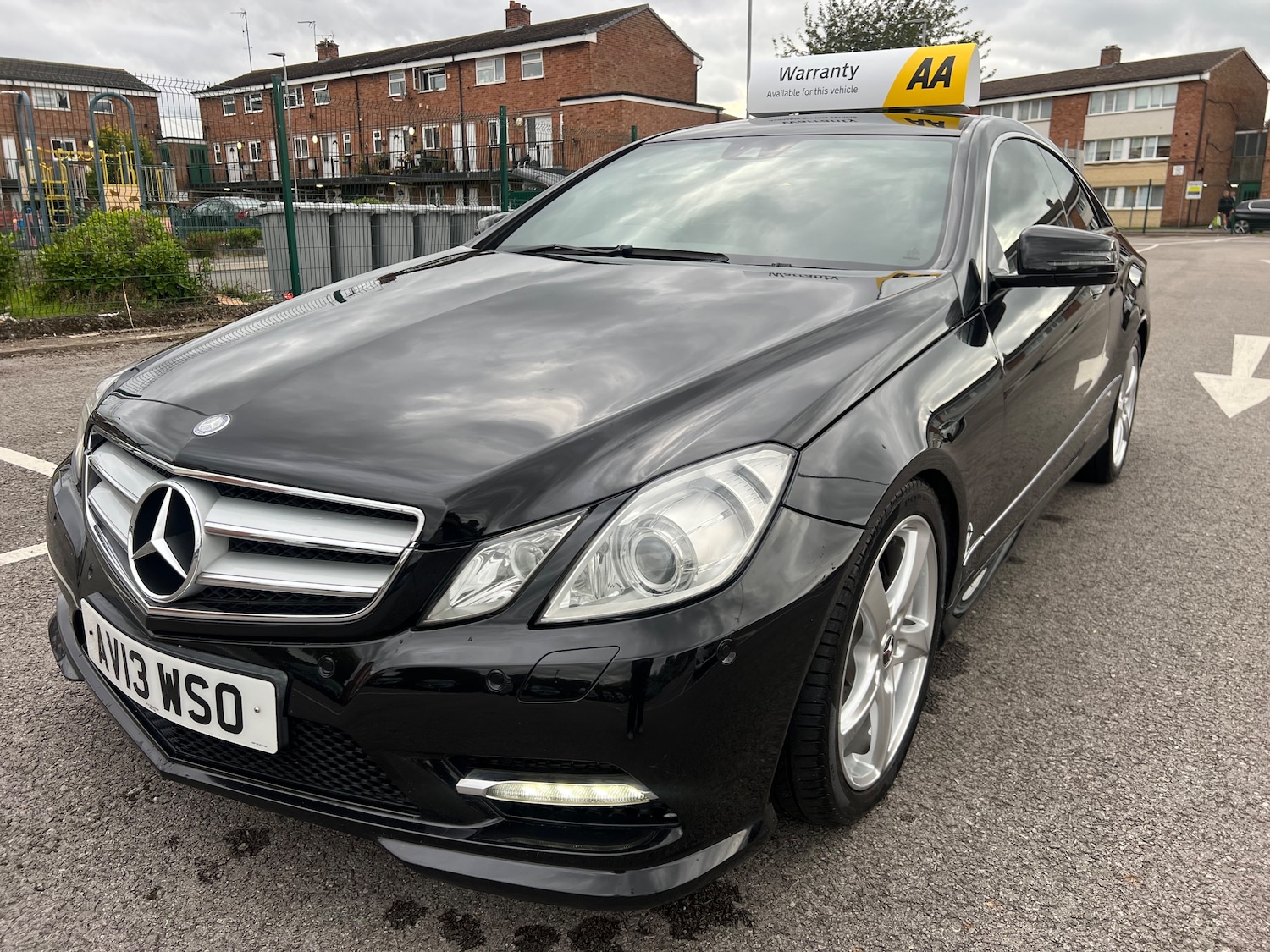 Used Mercedes-Benz E Class 2013 for sale - 76416536: Photo 4