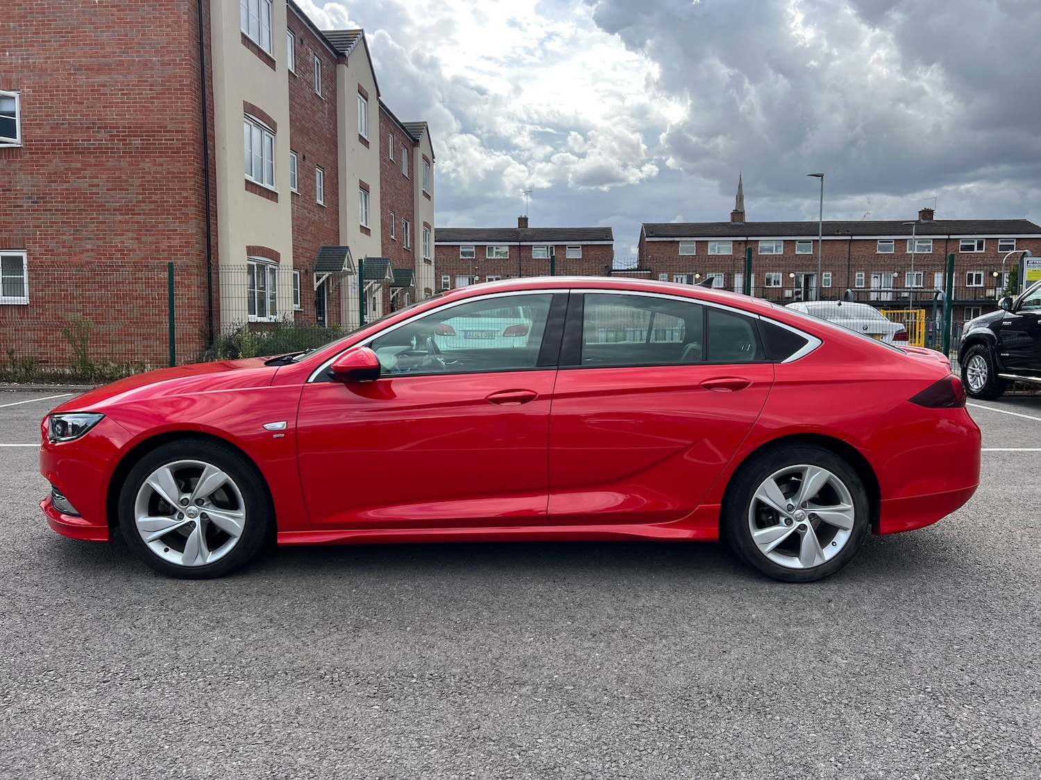 Used Vauxhall Insignia 2019 for sale - 76416534: Photo 5