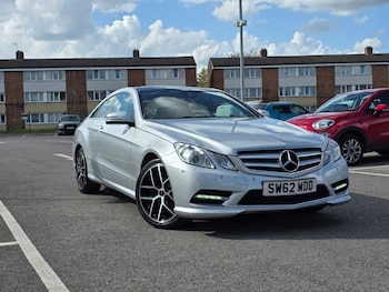 Used Mercedes-Benz E Class 2012 for sale - 78053671: Photo