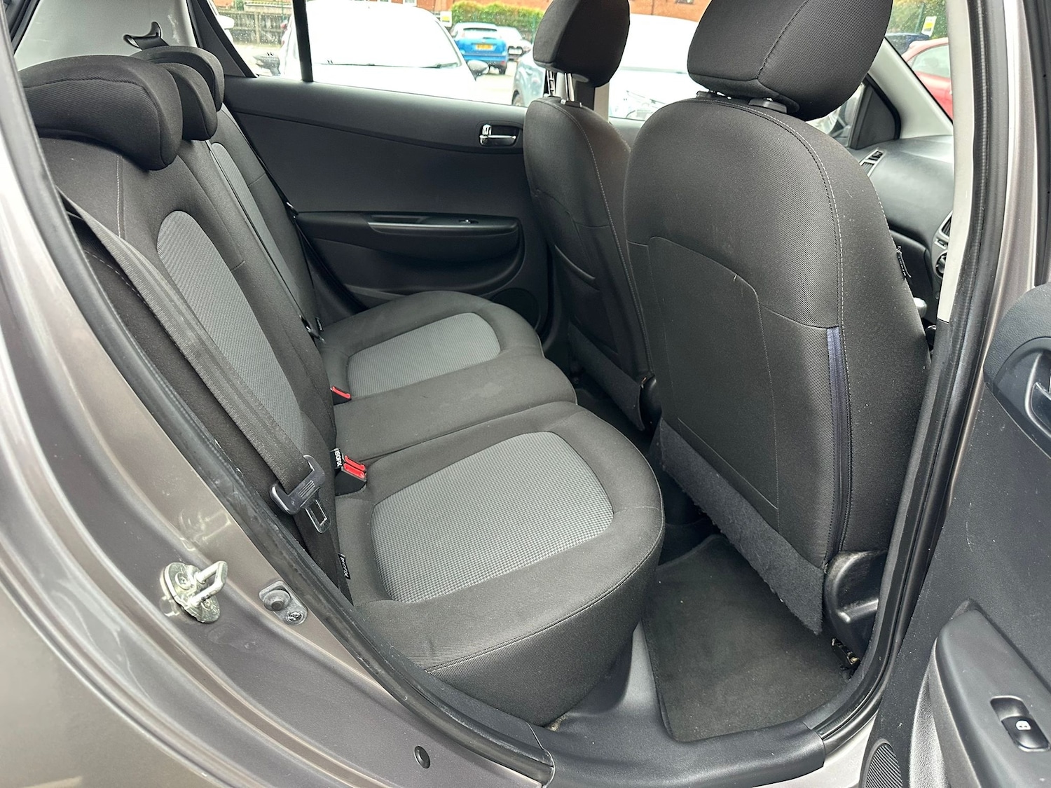 Used Hyundai i20 2013 for sale - 76429525: Photo 13