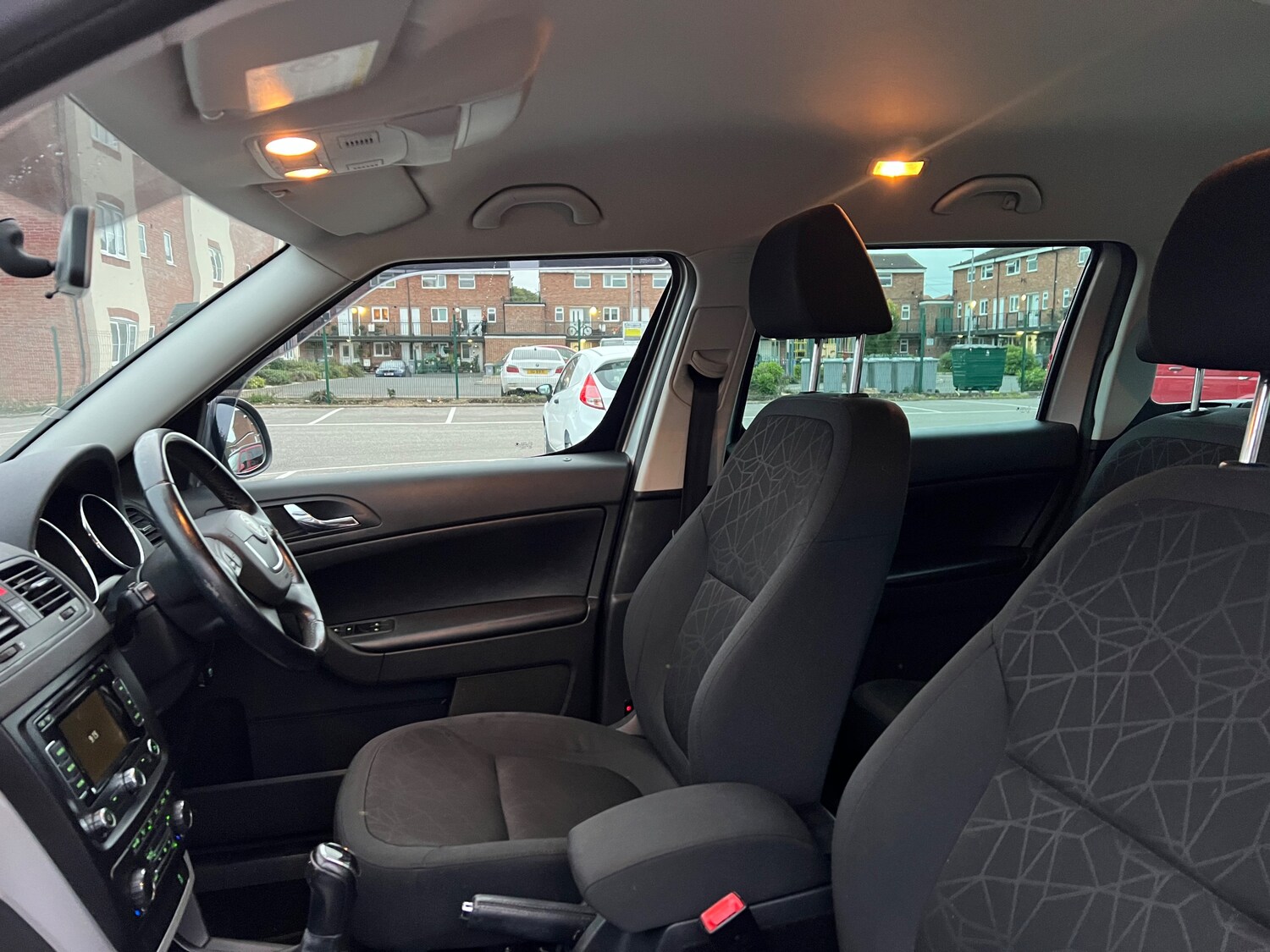 Used Skoda Yeti 2012 for sale - 75536103: Photo 17