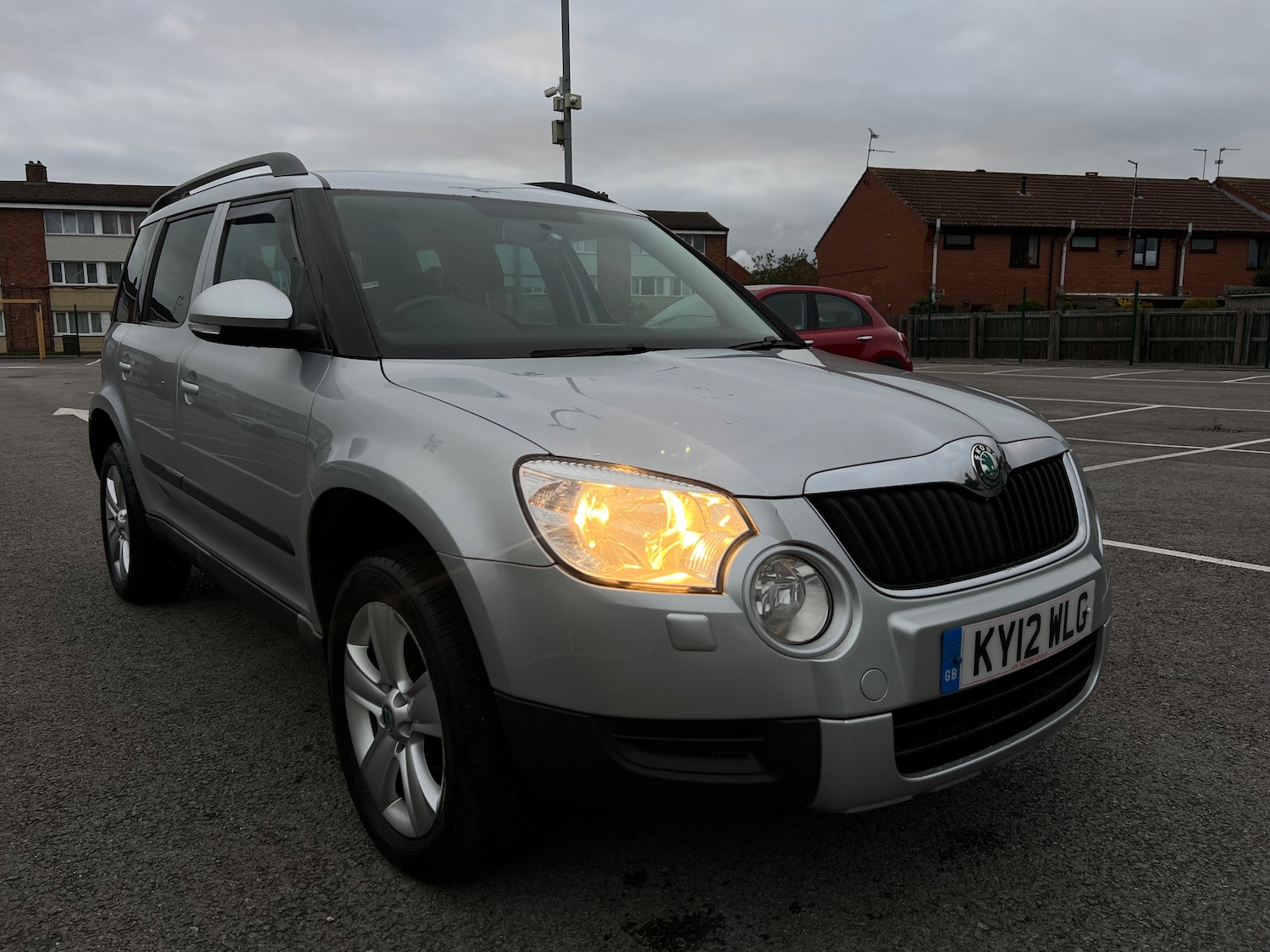 Used Skoda Yeti 2012 for sale - 75536103: Photo 2