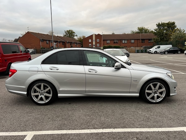 Used Mercedes-Benz C-Class 2012 for sale - 75639193: Photo 12