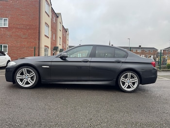 Used BMW 5 Series 2012 for sale - 77620407: Photo