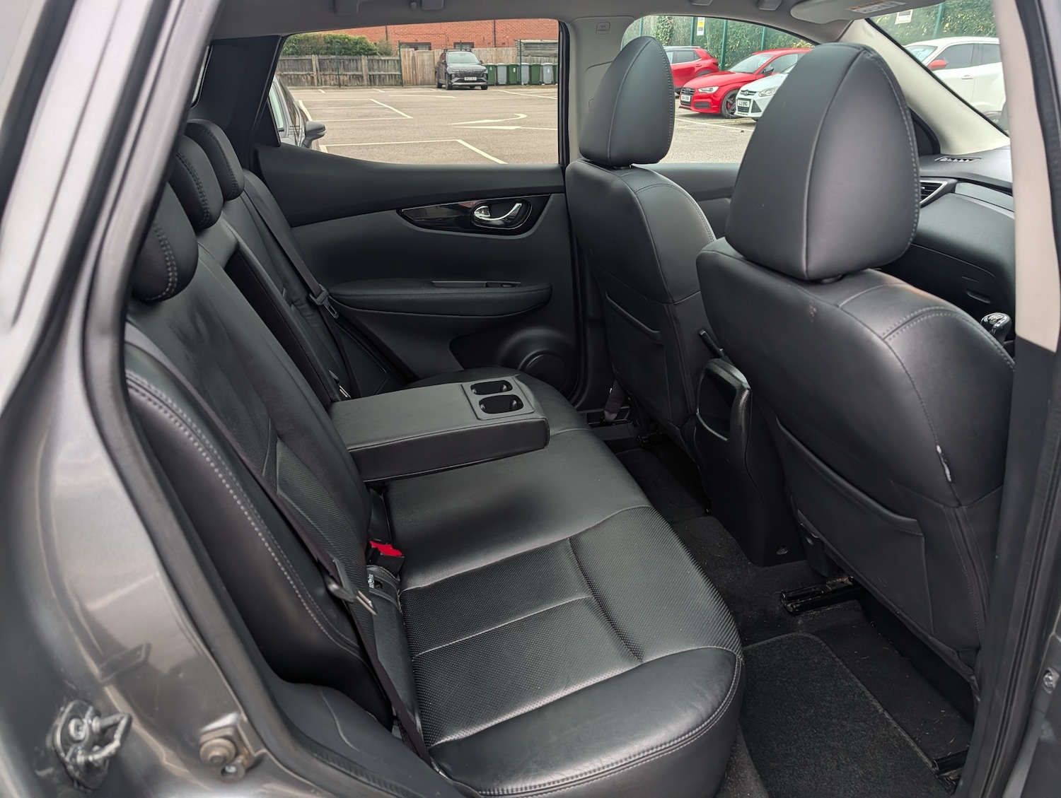 Used Nissan Qashqai 2017 for sale - 77639470: Photo 28