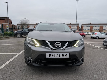 Used Nissan Qashqai 2017 for sale - 77639470: Photo
