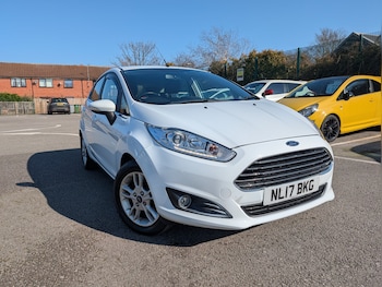Used Ford Fiesta 2017 for sale - 77701500: Photo