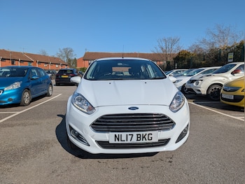 Used Ford Fiesta 2017 for sale - 77701500: Photo