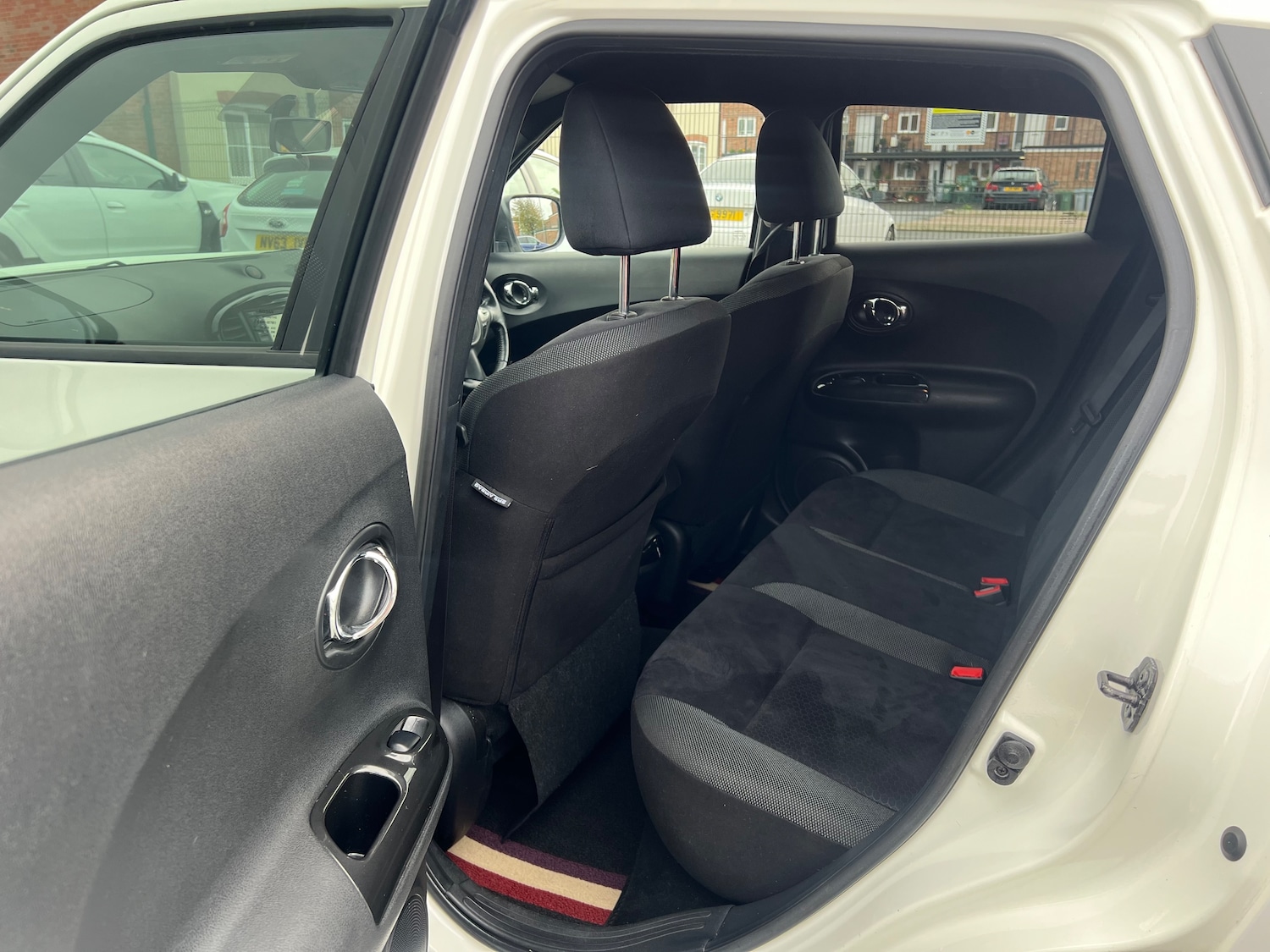 Used Nissan Juke 2015 for sale - 77100912: Photo 20