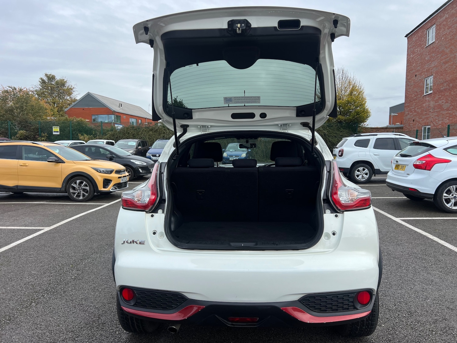 Used Nissan Juke 2015 for sale - 77100912: Photo 8