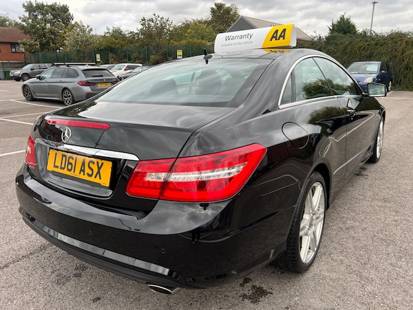 Used Mercedes-Benz E-Class 2011 for sale - 76171035: Photo 10
