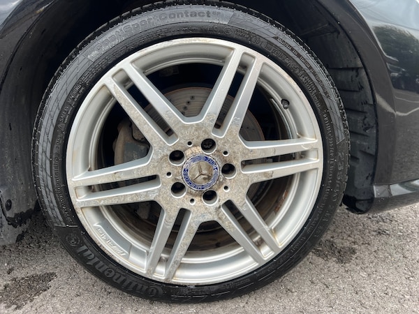 Used Mercedes-Benz E-Class 2011 for sale - 76171035: Photo 25
