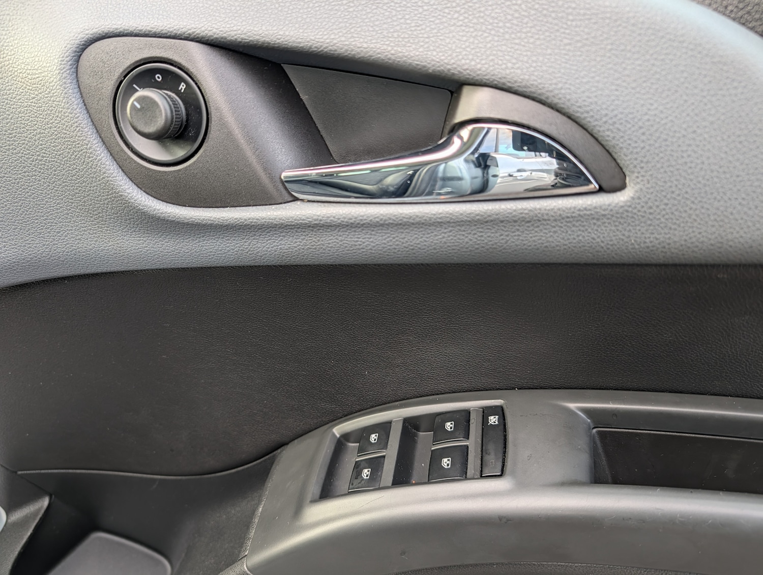 Used Vauxhall Meriva 2013 for sale - 76830840: Photo 16