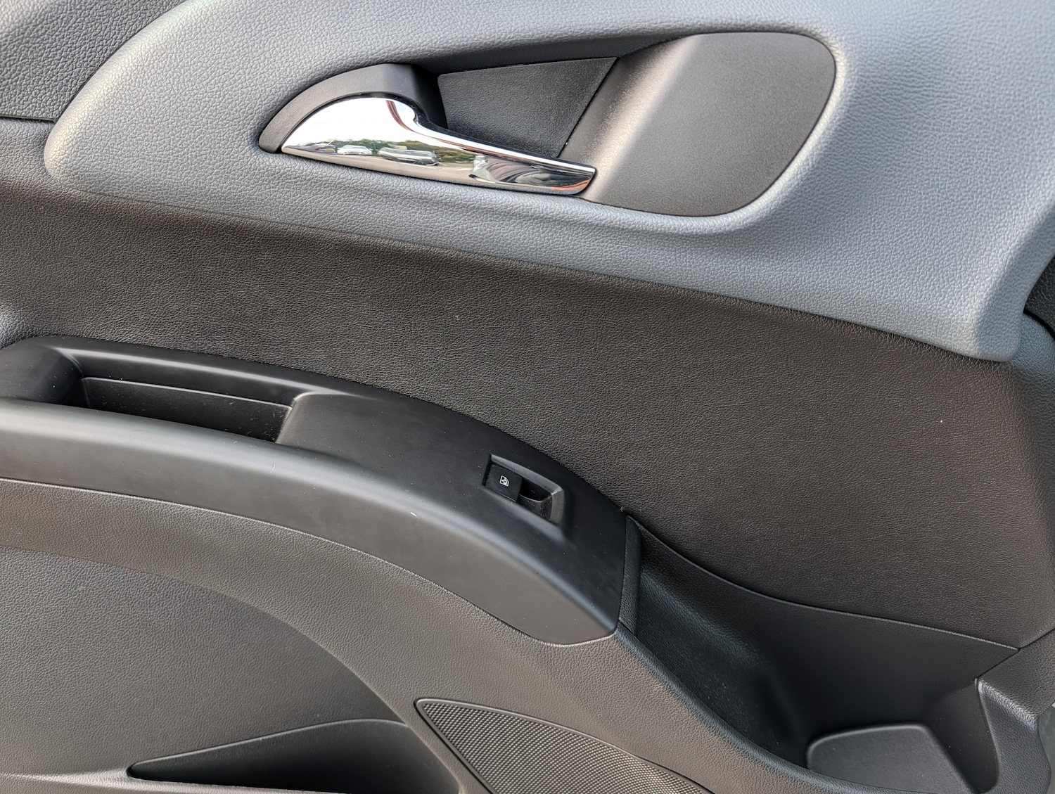 Used Vauxhall Meriva 2013 for sale - 76830840: Photo 26