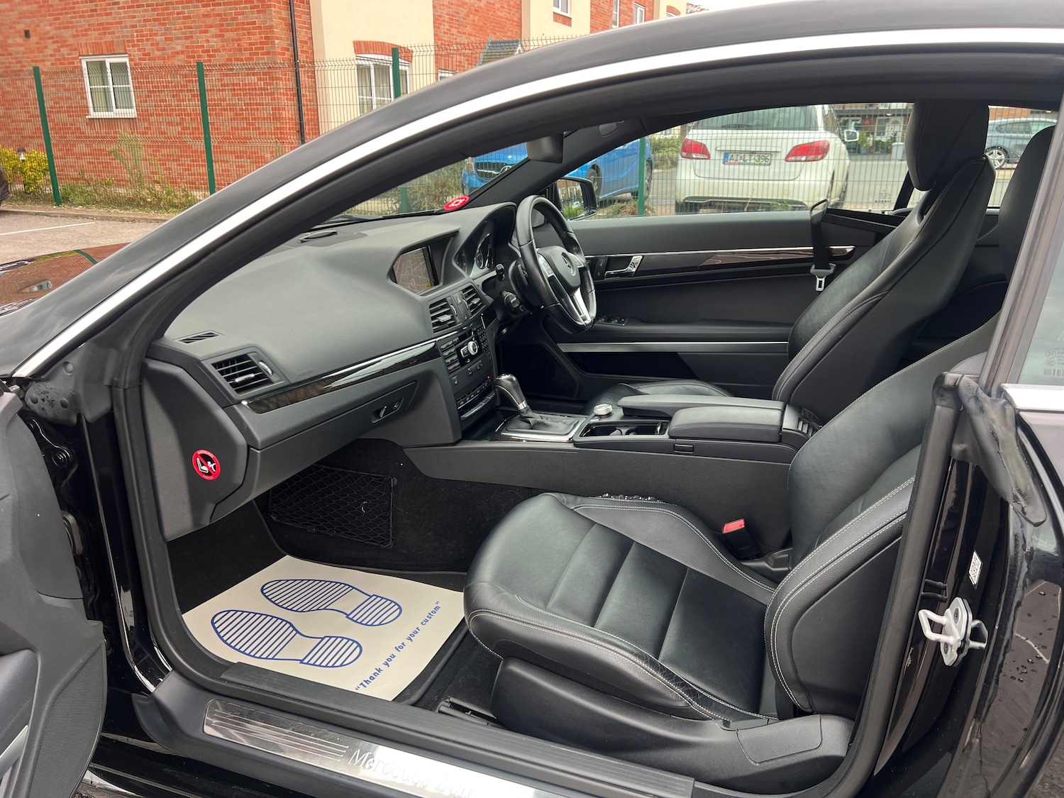 Used Mercedes-Benz E Class 2011 for sale - 76416538: Photo 19