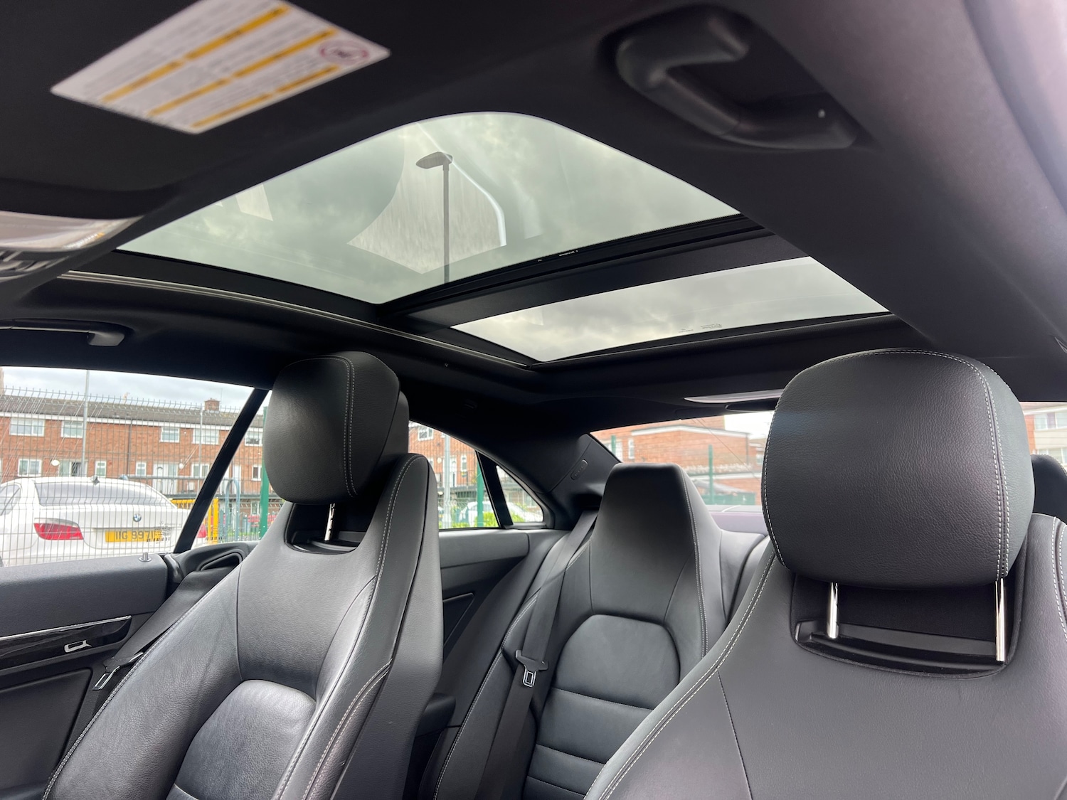 Used Mercedes-Benz E Class 2011 for sale - 76416538: Photo 23