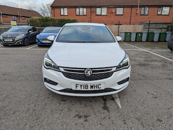 Used Vauxhall Astra 2018 for sale - 76706706: Photo