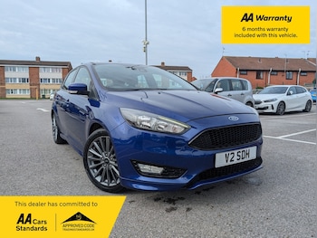 Used Ford Focus 2017 for sale - 78325000: Photo