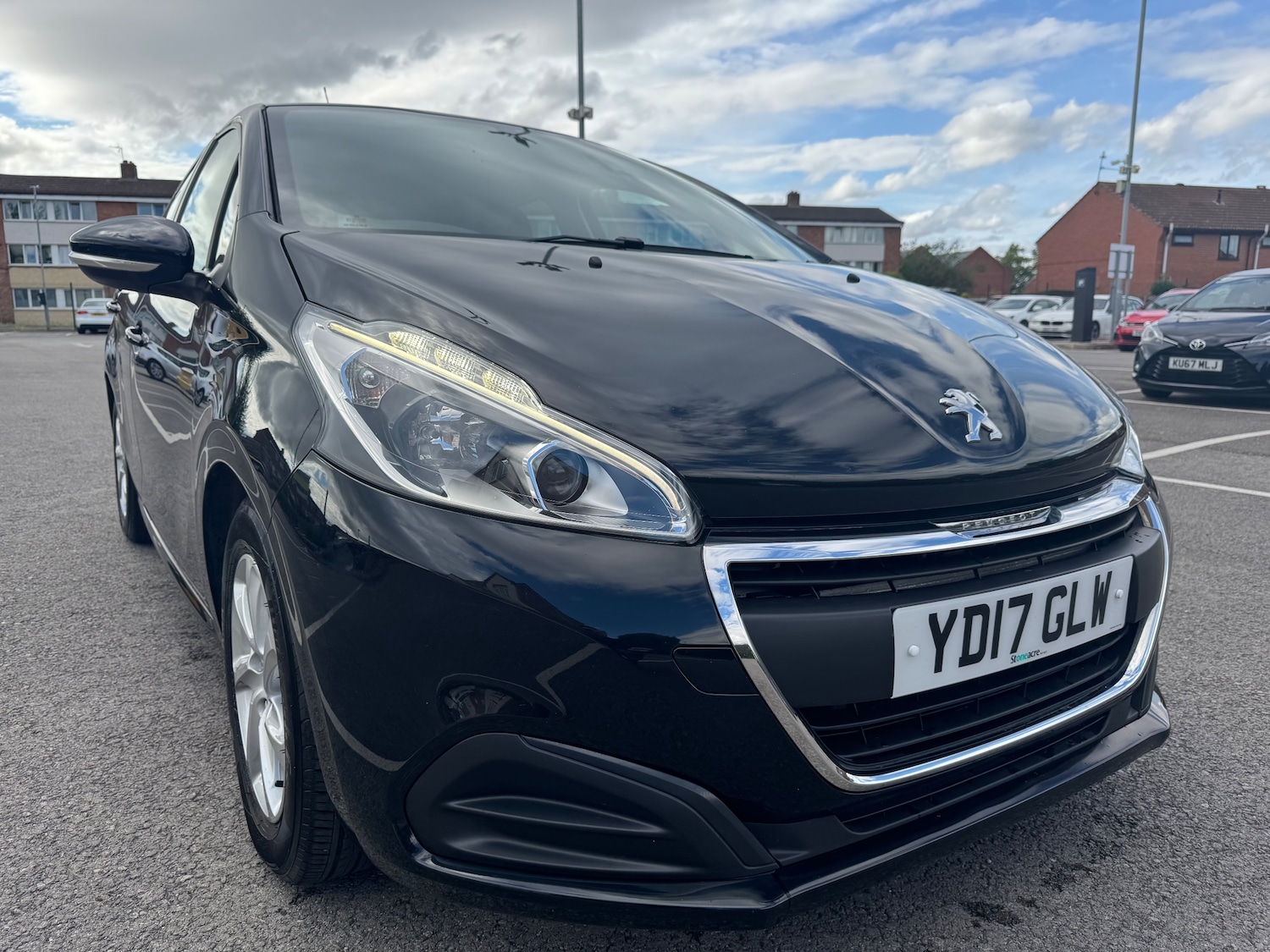 Used Peugeot 208 2017 for sale - 76416555: Photo 2